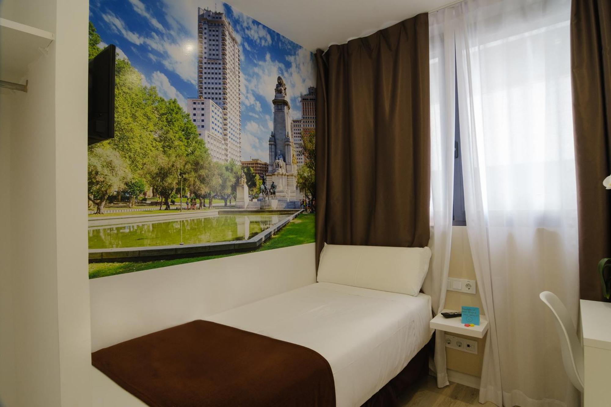 Hotel Bestprice Alegria Madryt Zewnętrze zdjęcie